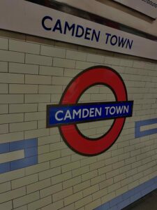 station de métro londres camden town londres city trip