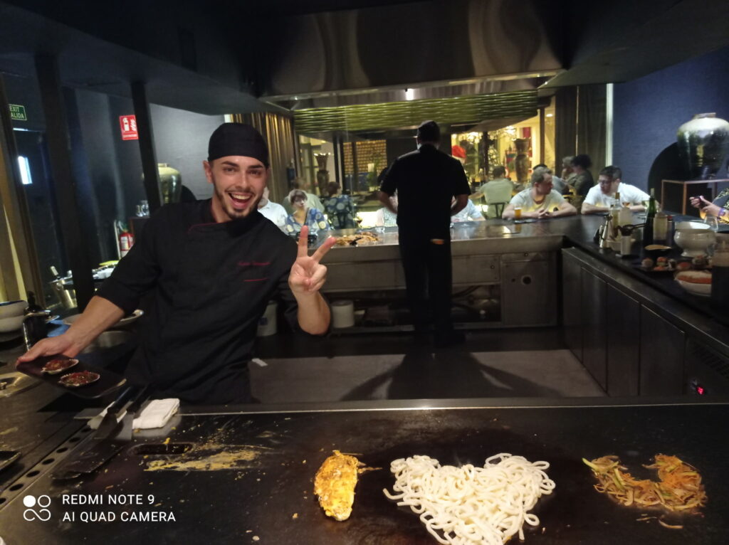 shox culinaire asiatique H10 Ténérife fan explore travel planner conseillère organisatrice de voyage