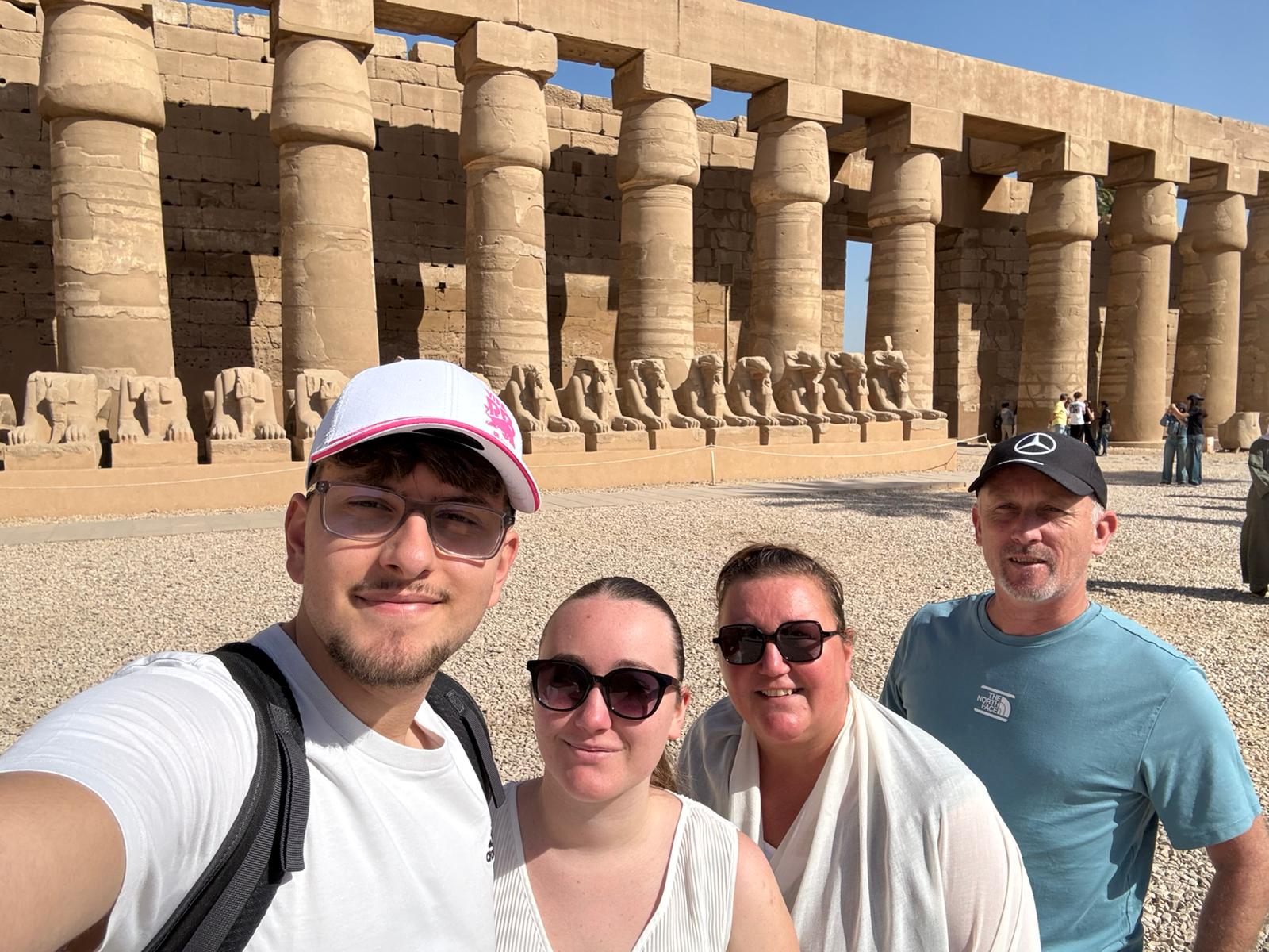 louxor fan explore travel planner