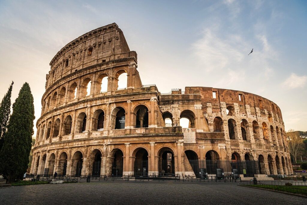 ROME CROISIERE FAN EXPLORE TRAVEL PLANNER ORGANISATRICE DE VOYAGE